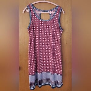 Max Studio, fun sleeveless, light dress. Red & Blue